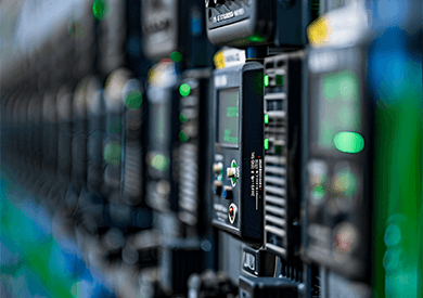 Endüstriyel Elektrik Sistemlerinde Güvenilir Çözümler